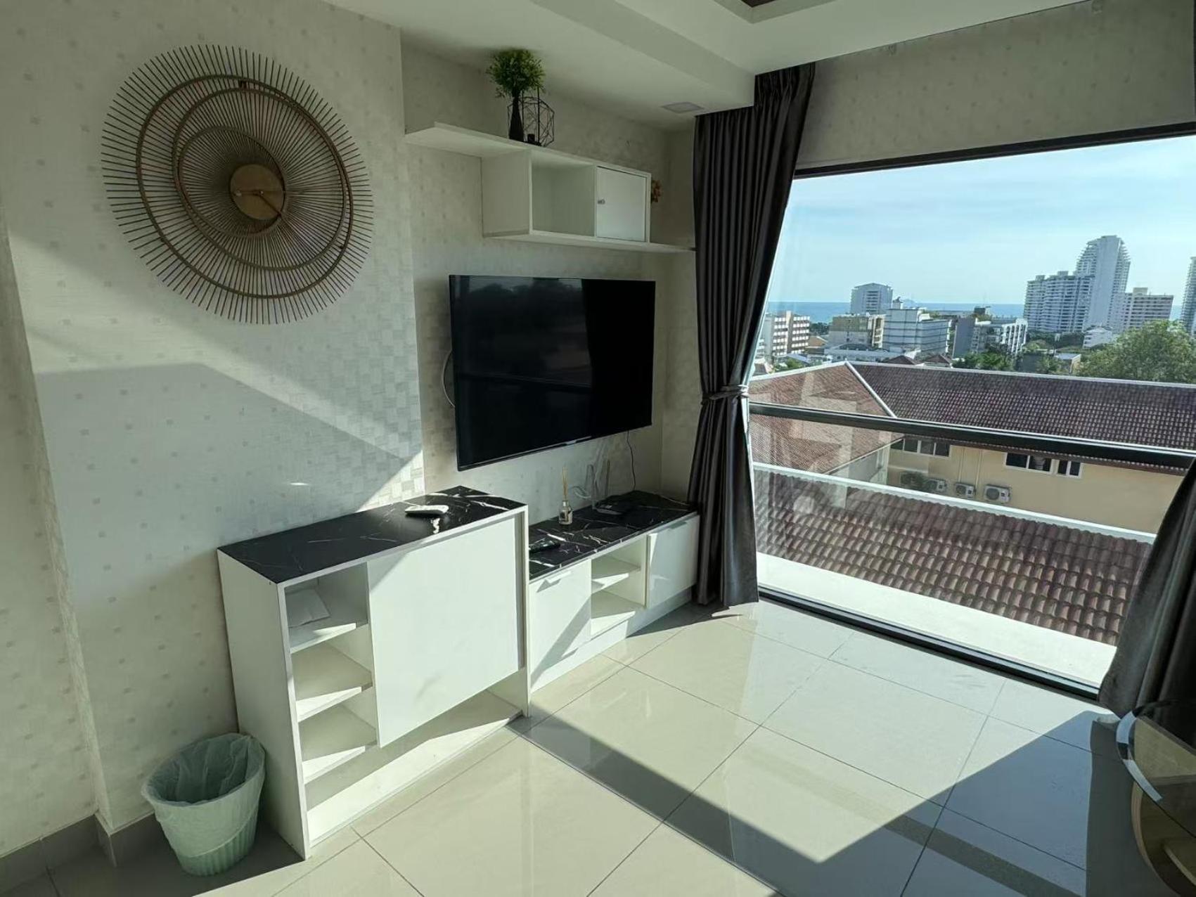 Siam Star Selected Apartment
