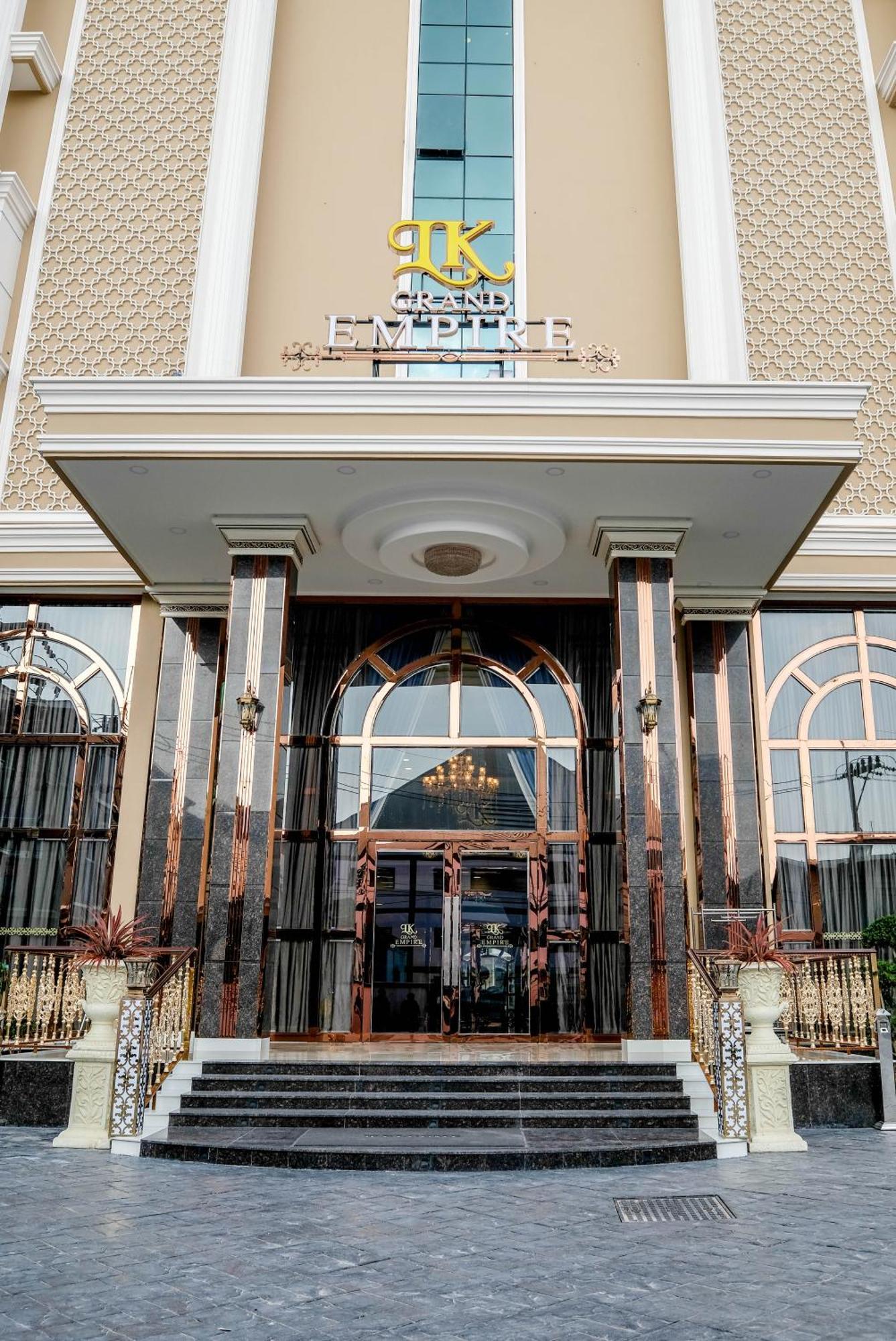 Lk Grand Empire