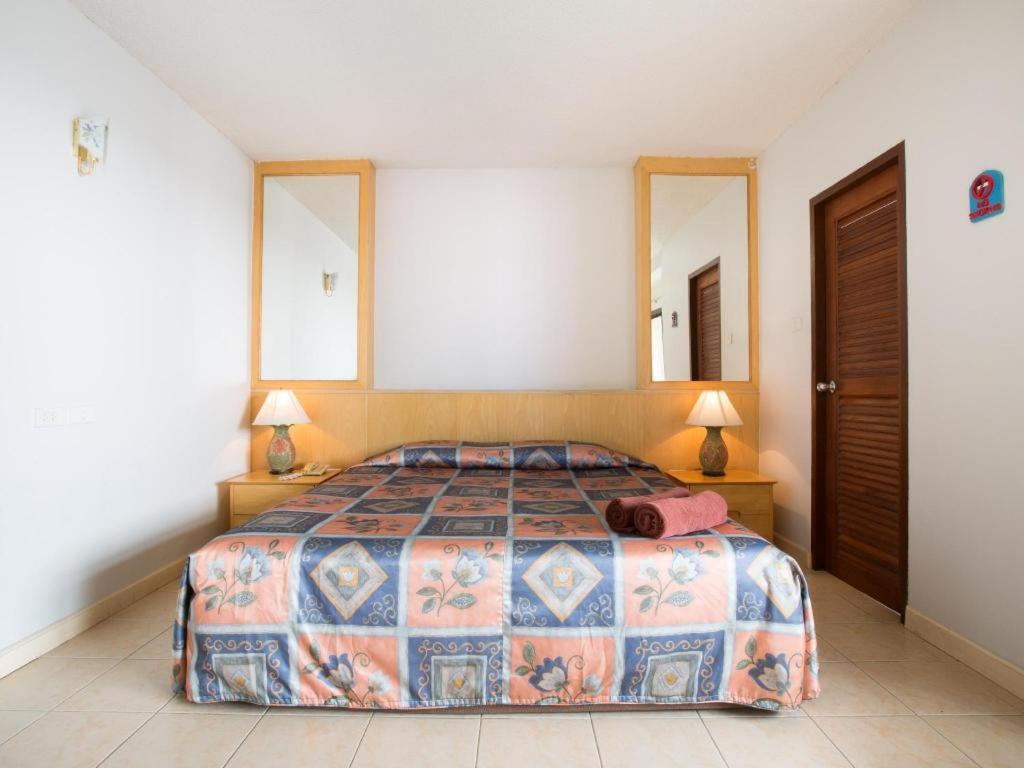 Diamond Place Hotel 3*