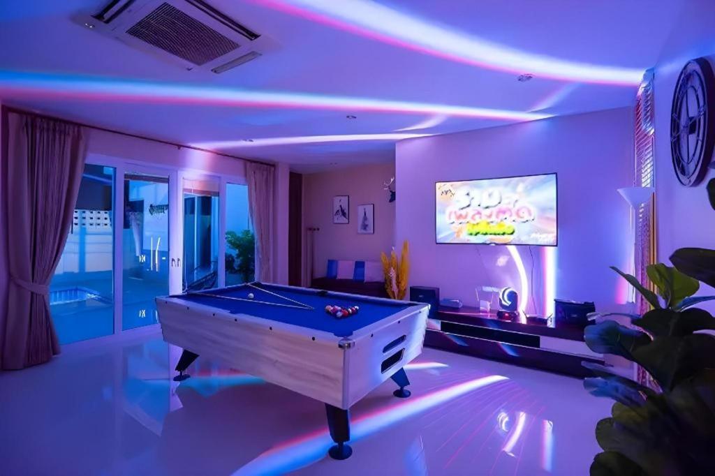 Platinum Pool Hotel *