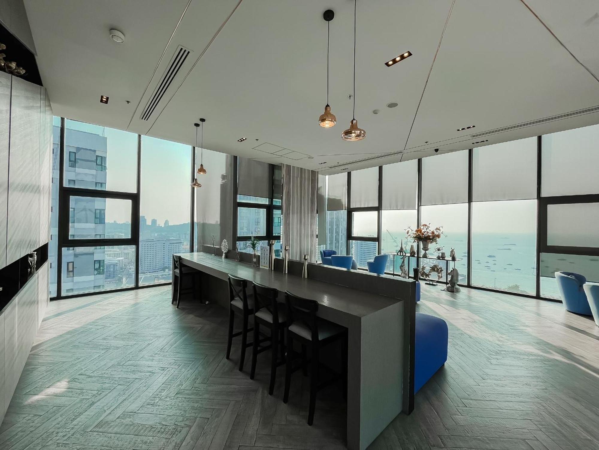 Apartment The Base Pattay Cd