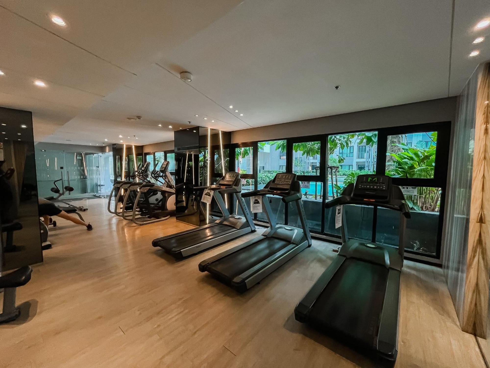Apartment The Base Pattay Cd Pattaya