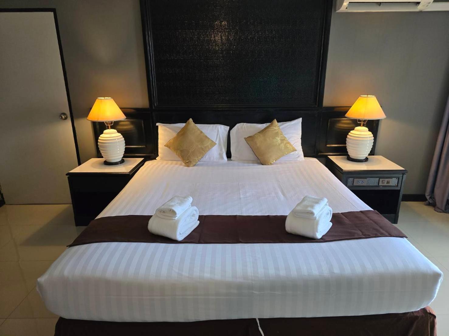 First Pacific Cirrus 4* Pattaya
