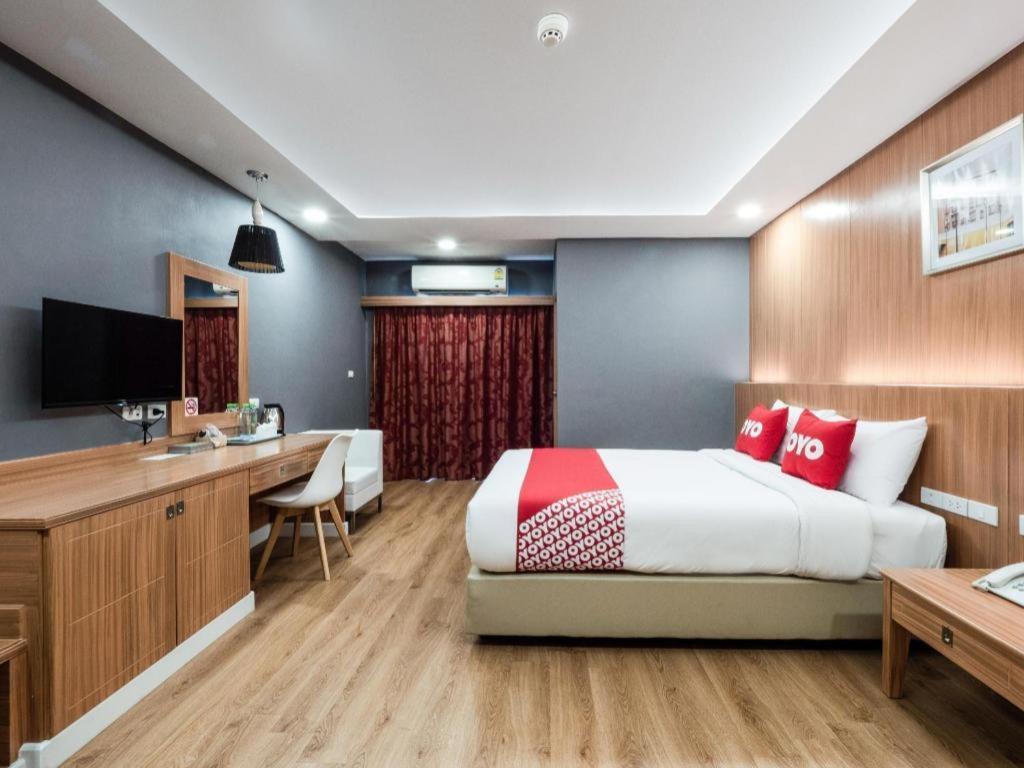 Oyo 1126 Curve Boutique 3* Pattaya