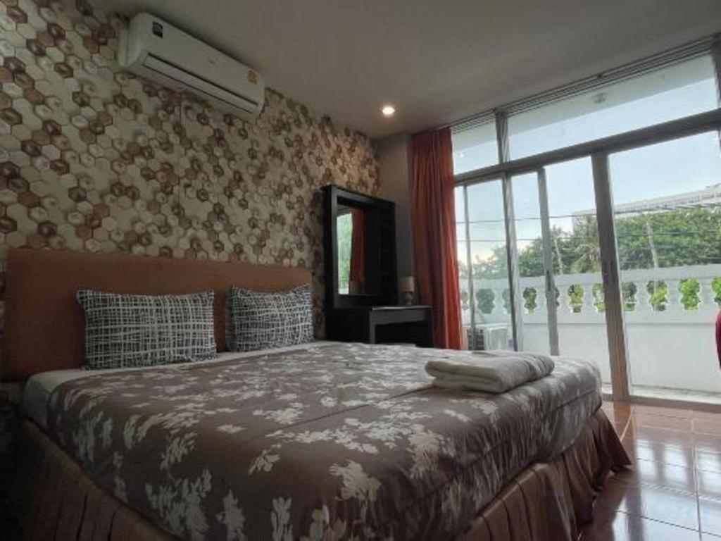Fnb 2* Pattaya