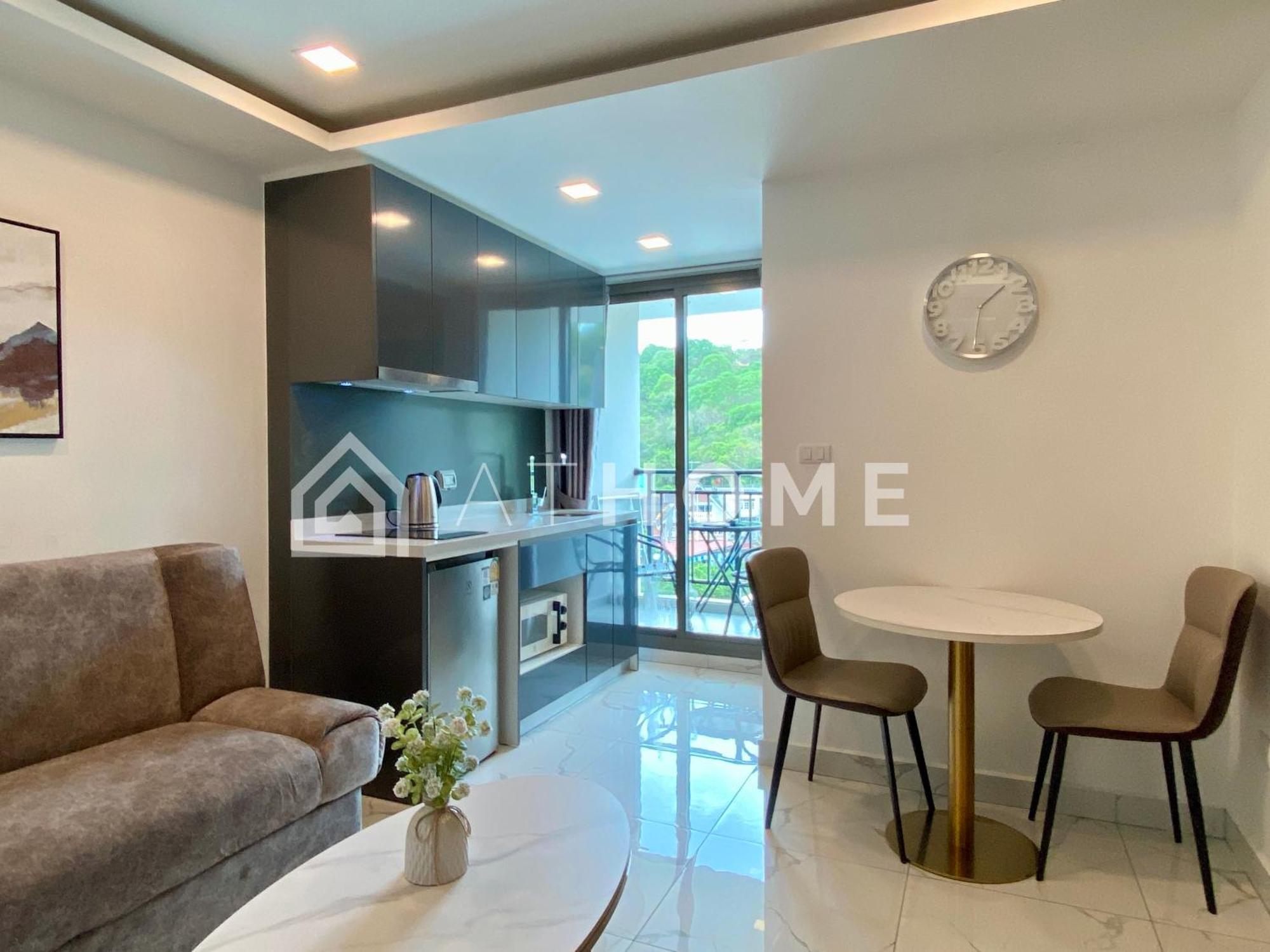 1-bedroom Arcadia Center 824 * Pattaya