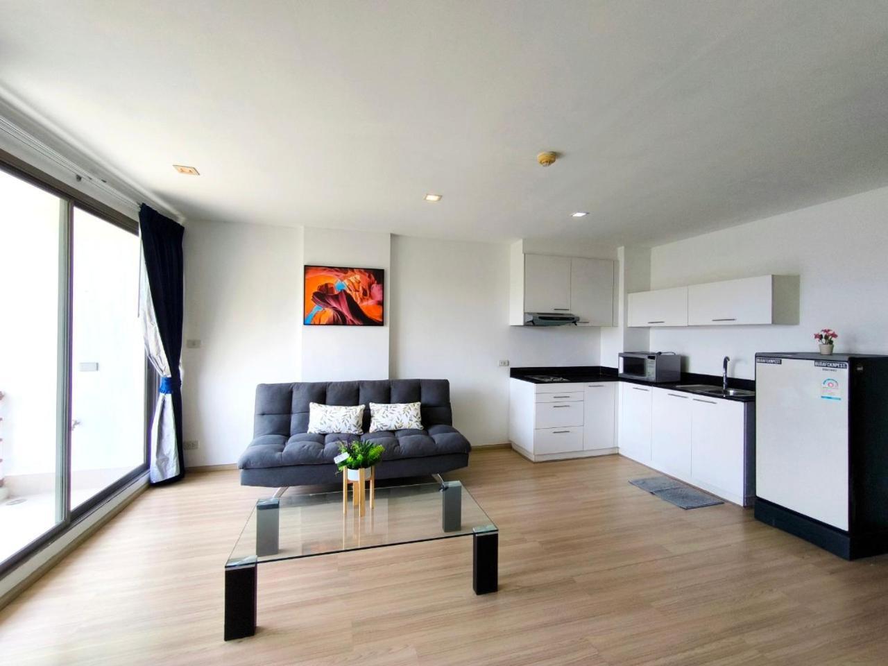 Apartment The Urban Soi Buakhaw 15 *