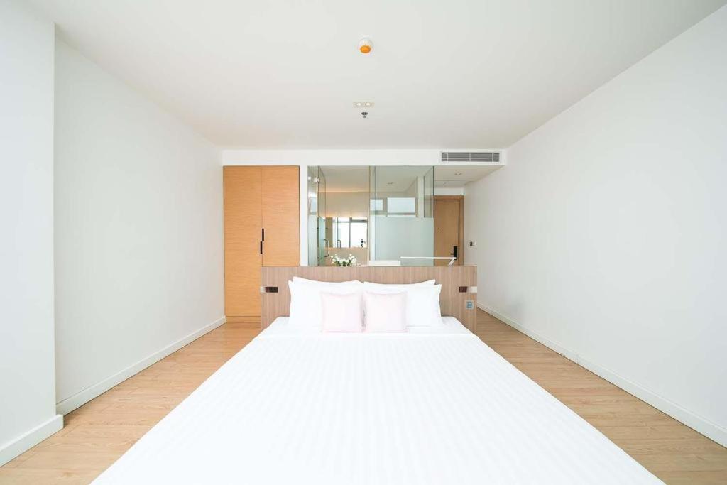 Hotel Seven Zea Chic