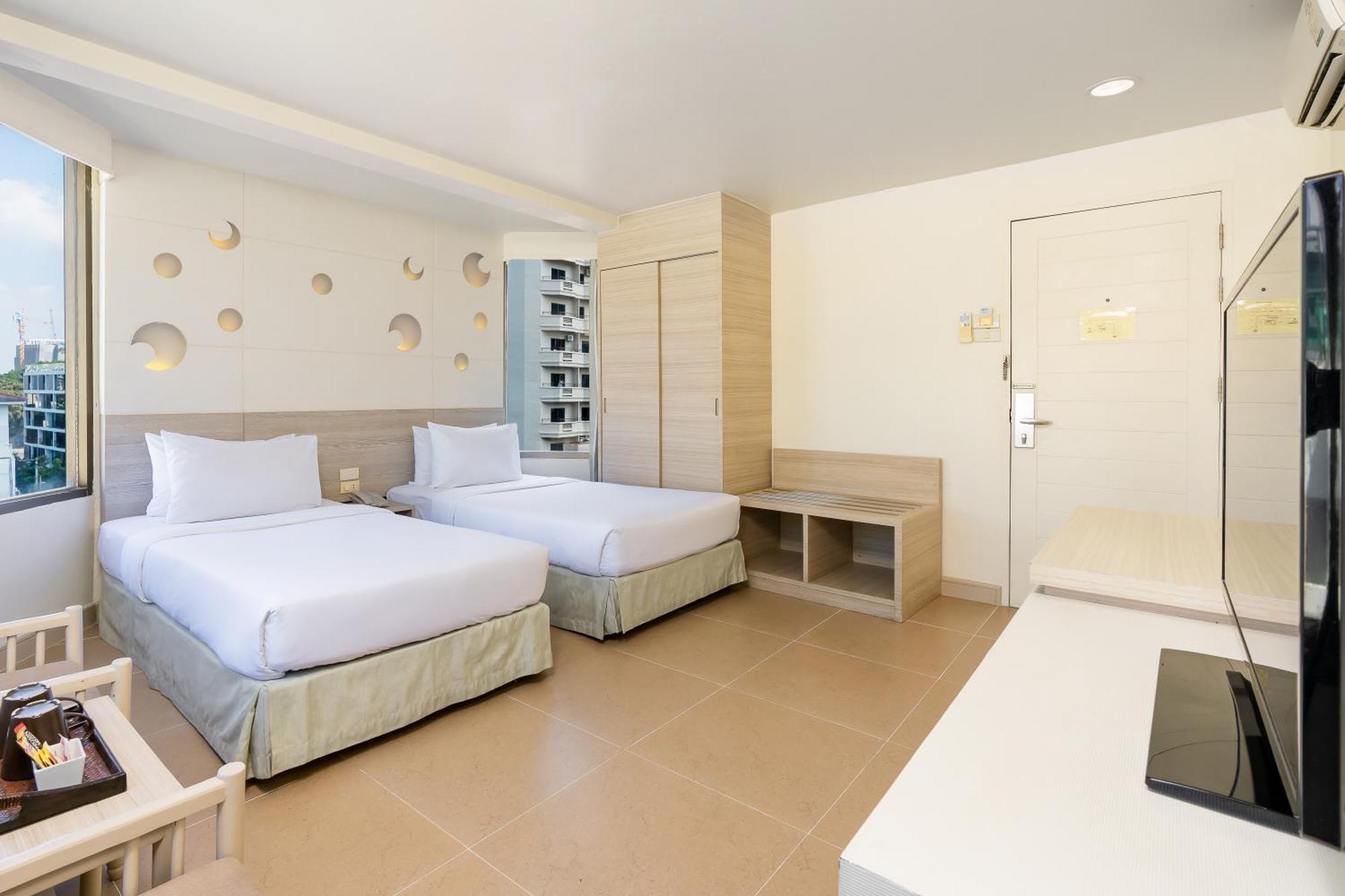 Sunshine & Residences Pattaya