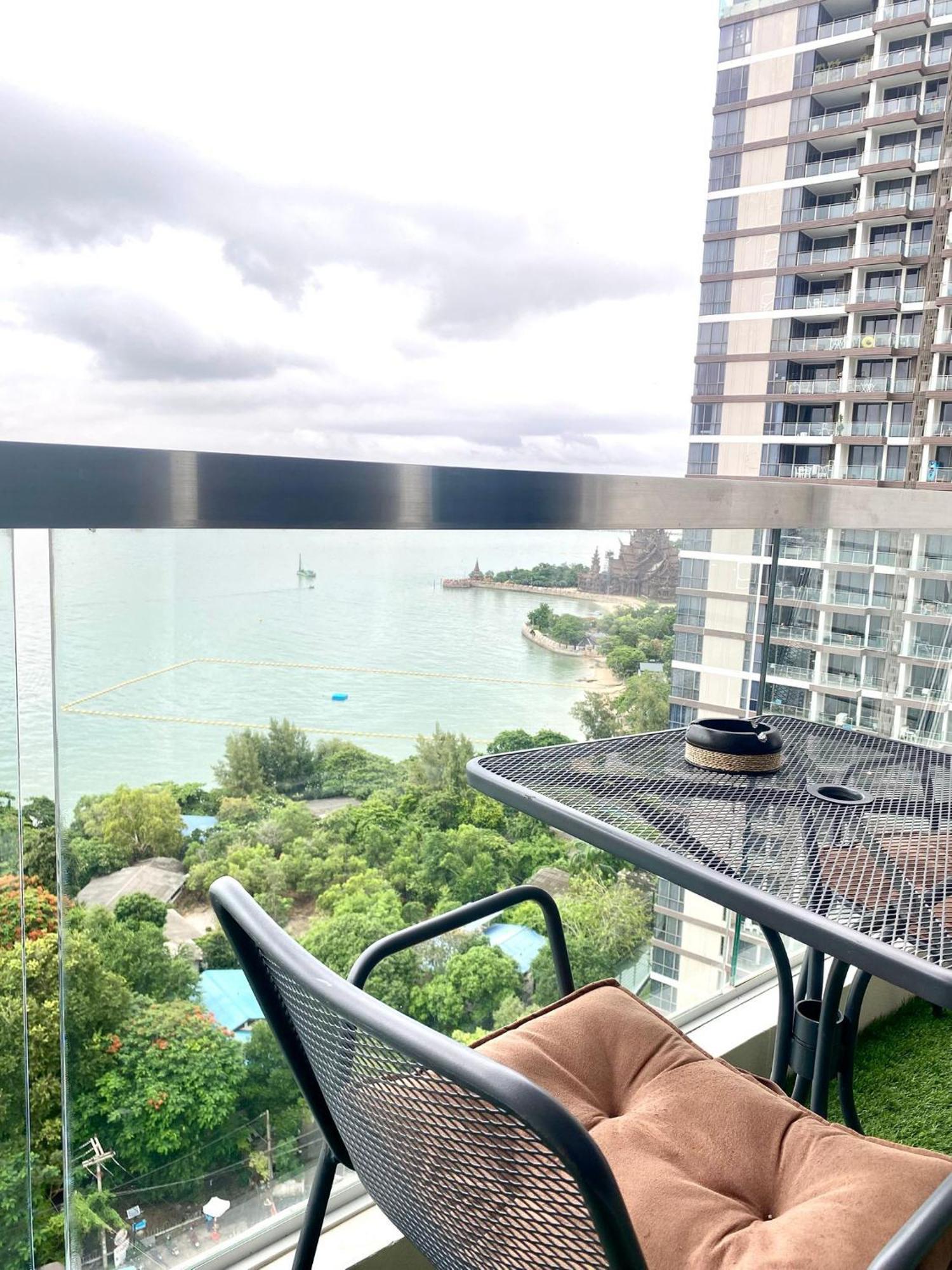 The Palm Wongamat 22 Apartment Pattaya