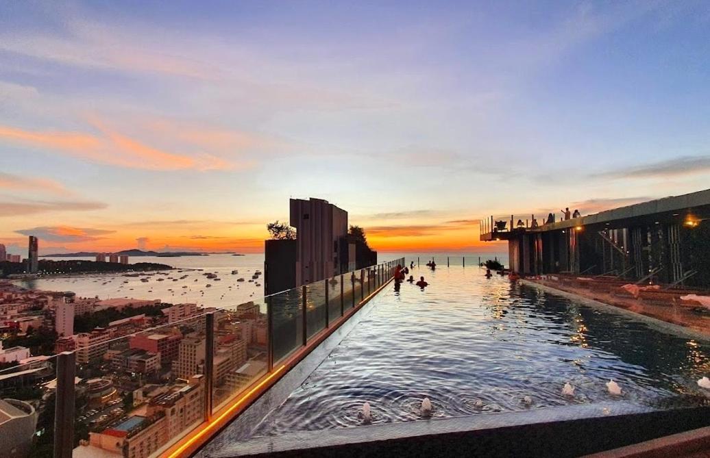Pattyay The Base Ab * Pattaya