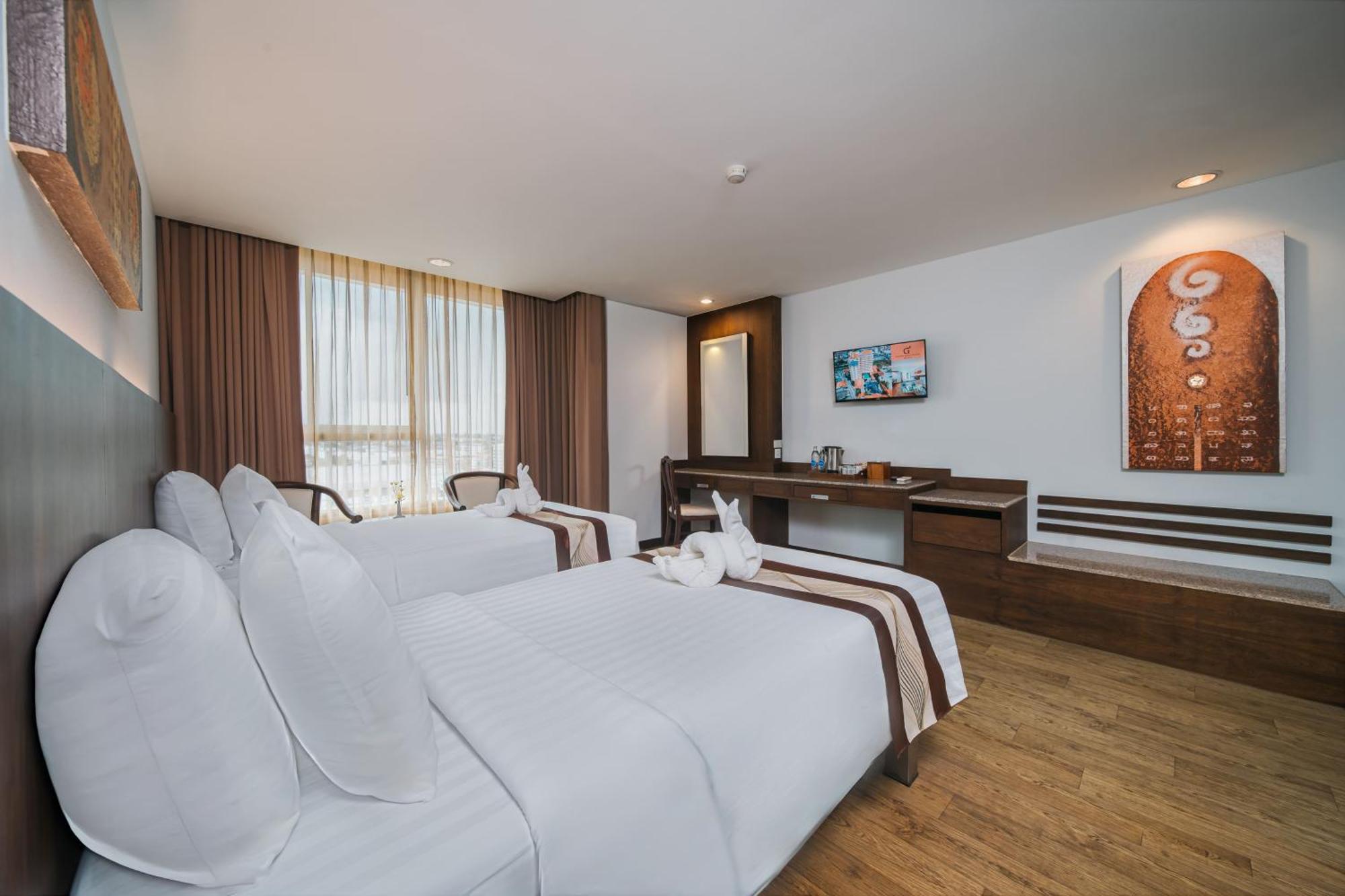 Eastern Grand Palace 4*
