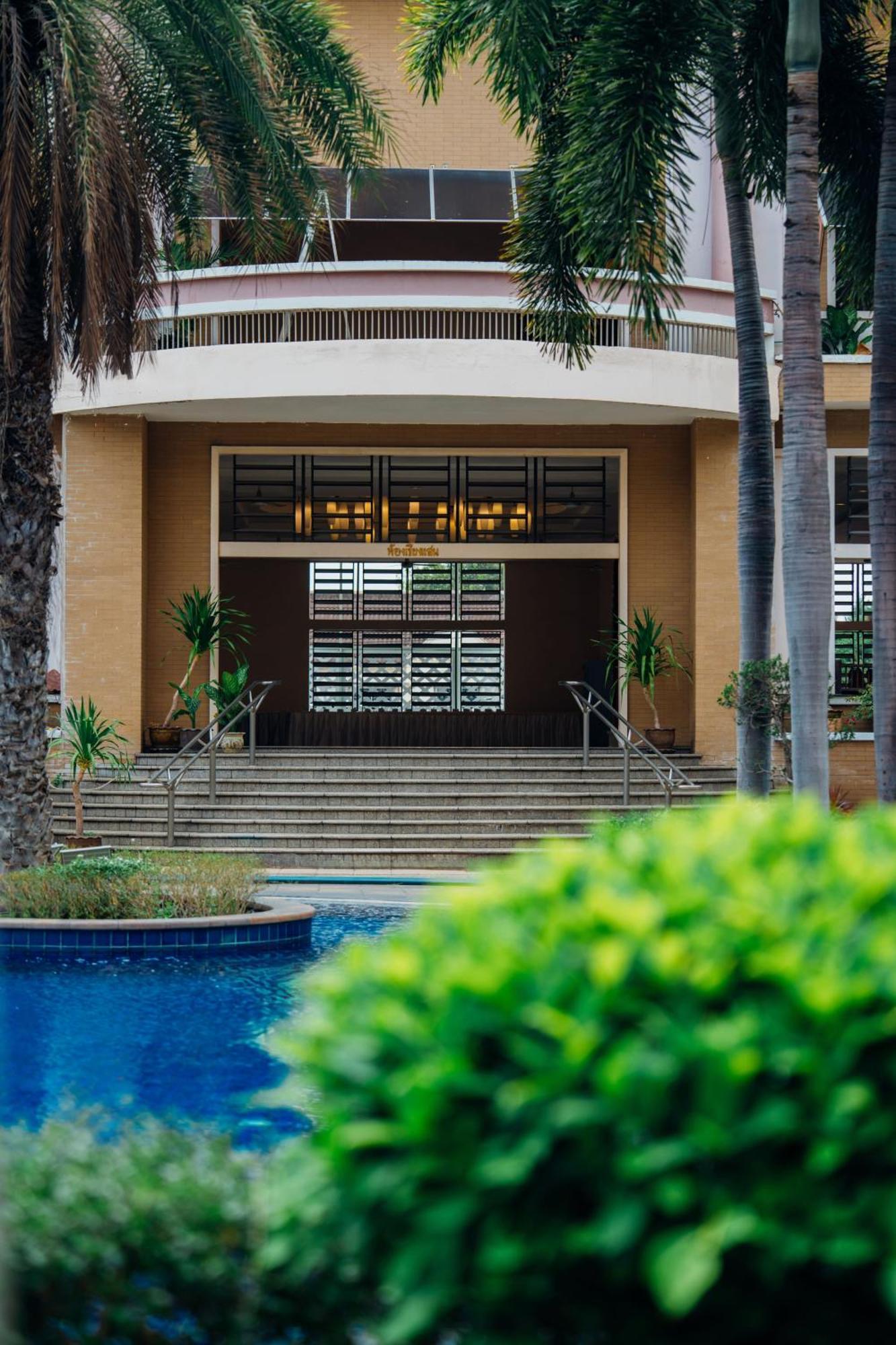 Eastern Grand Palace Hotel Pattaya
