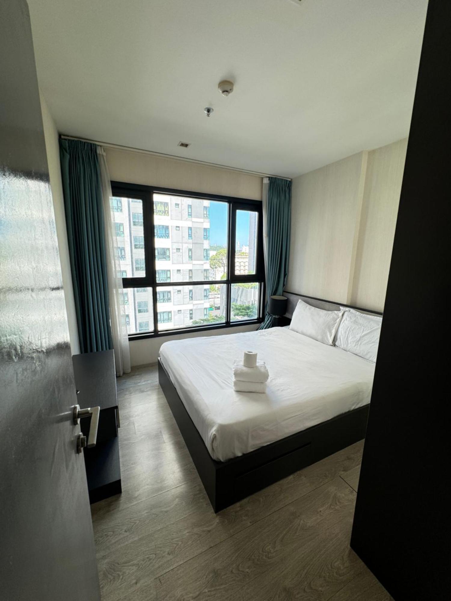 芭提雅市中心the Base 高端公寓 Apartment *