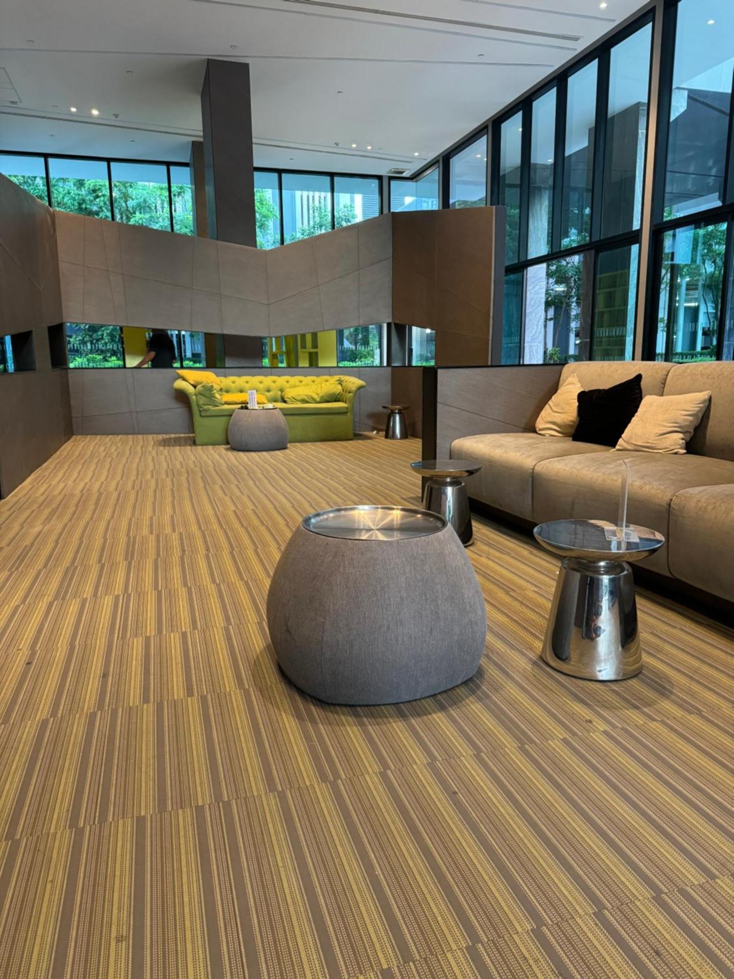 芭提雅市中心the Base 高端公寓 Apartment *