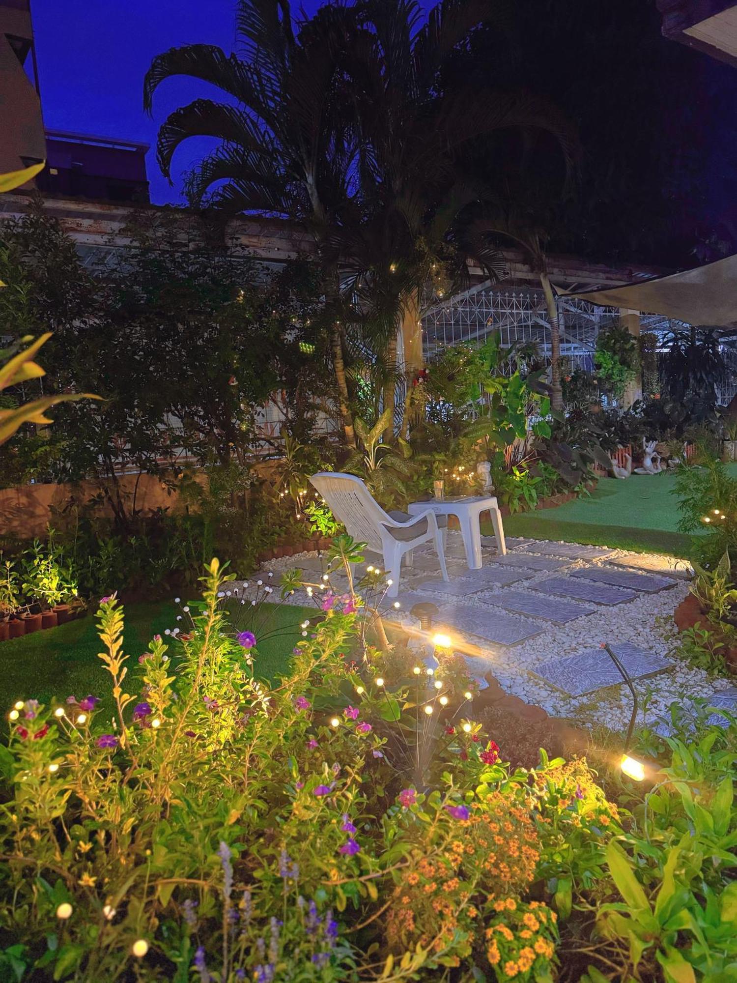 Sun And Moon House Pousada