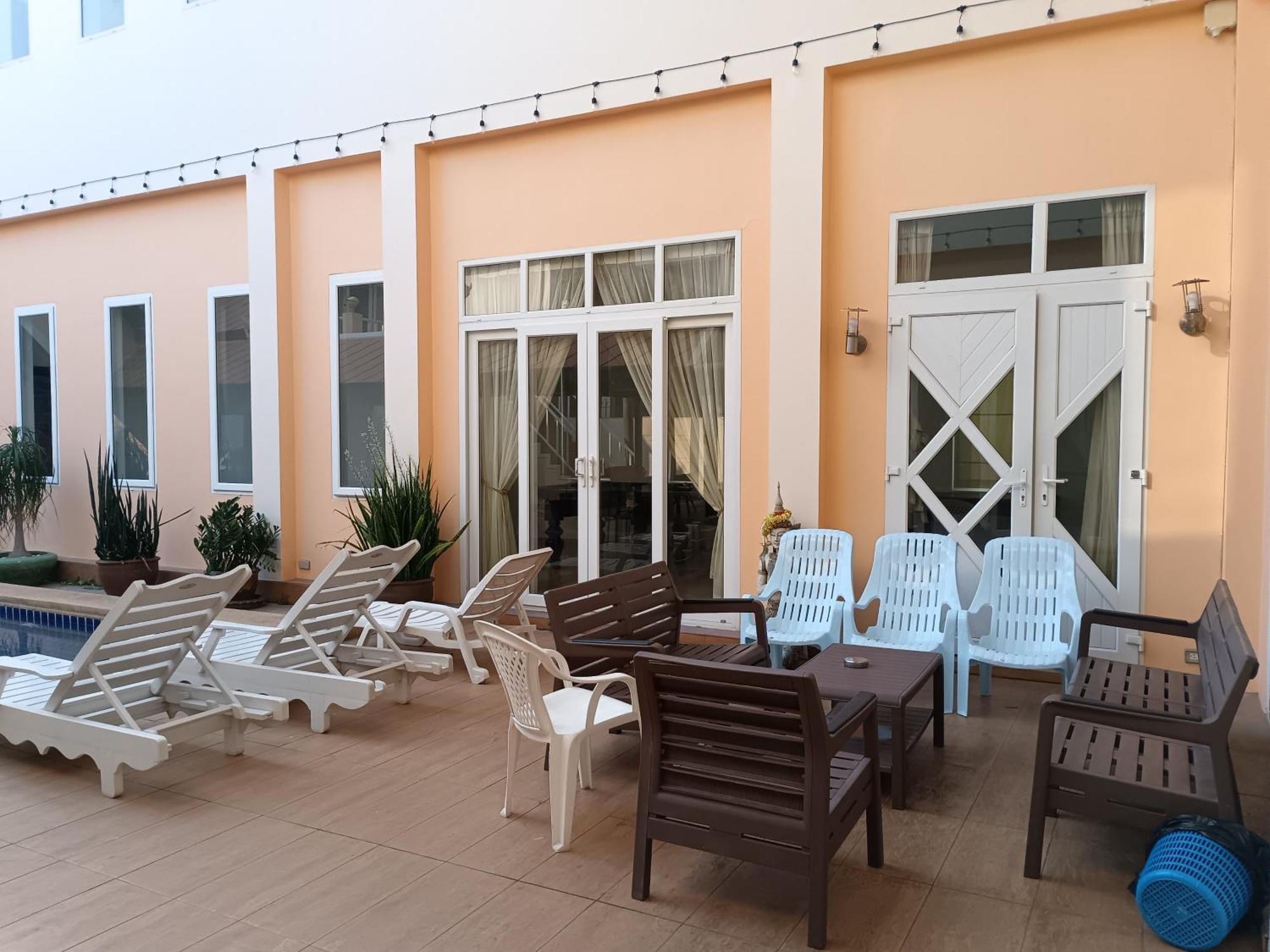 Phratumnak,6,beach 600m,10br Villa *
