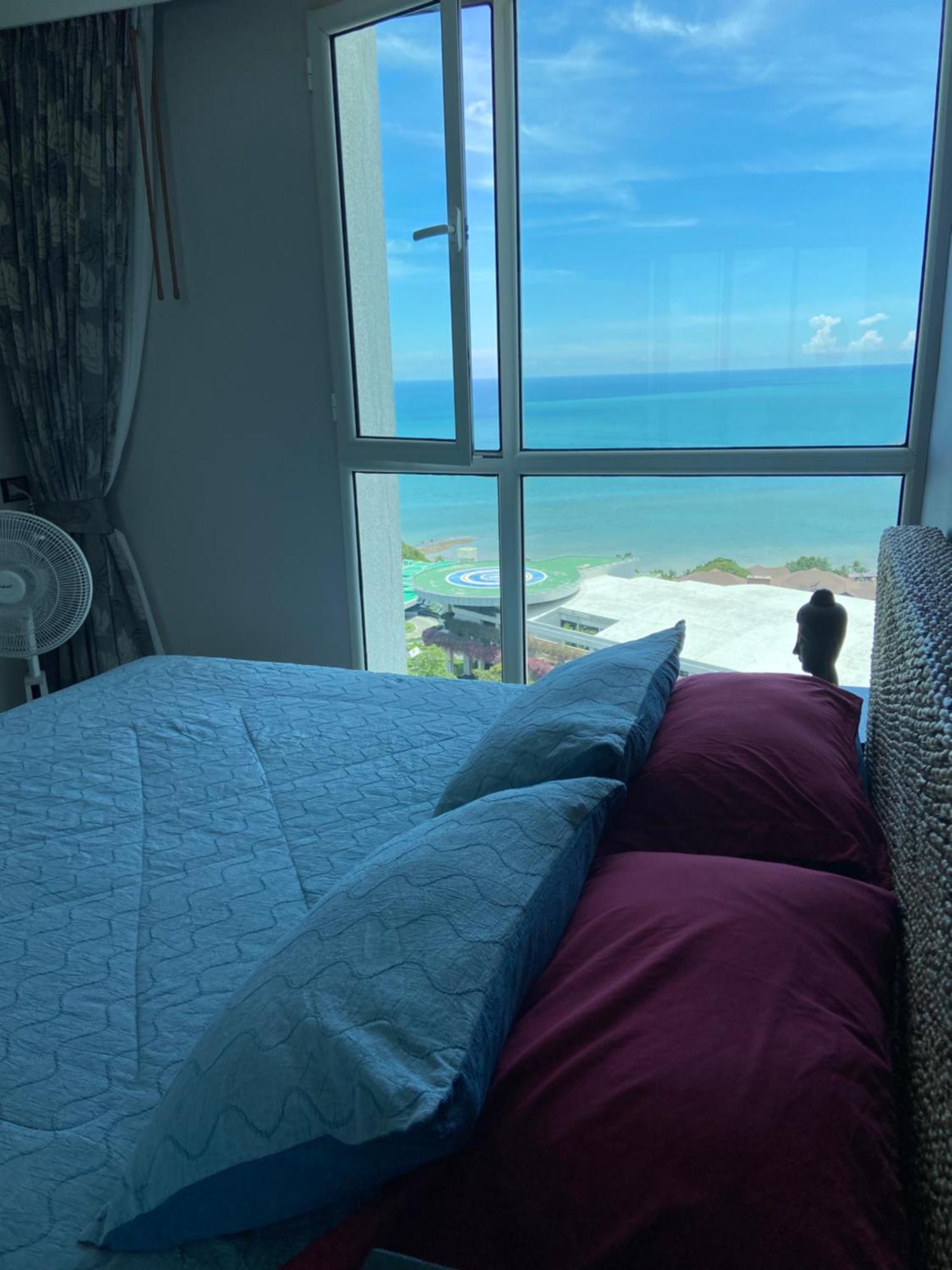 Hill And Super Seaview Apartment