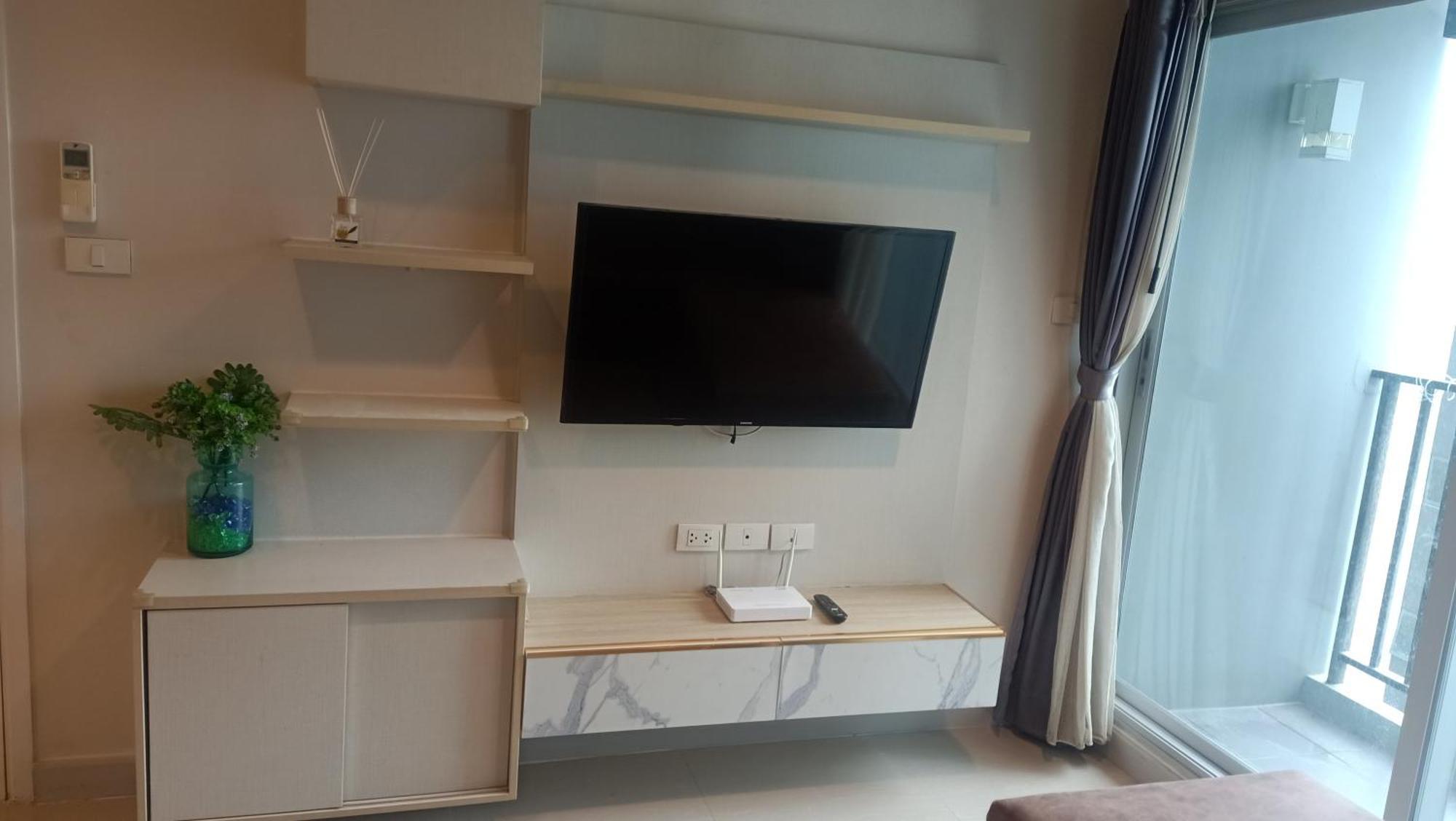 Family 2bedroom Near 450 M Apartment *