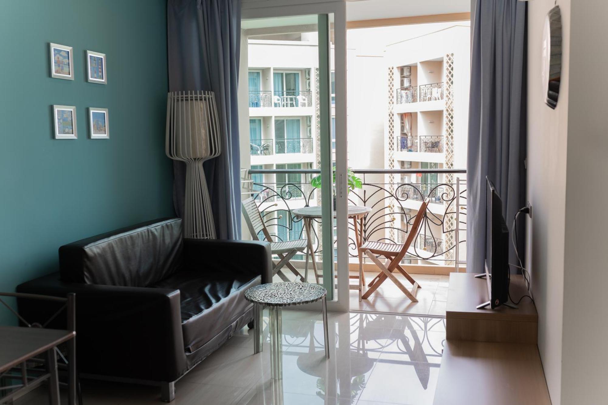 Atlantis Apartment Pattaya