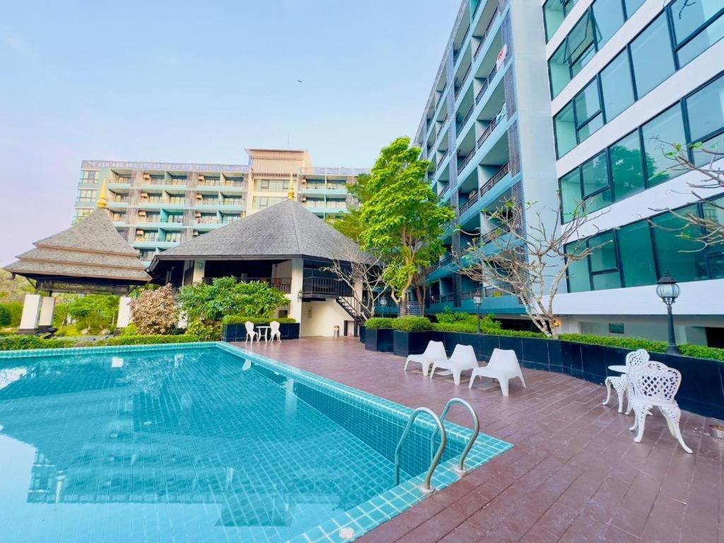 Baan Bangsare Resotel Chonburi Hotel 5*