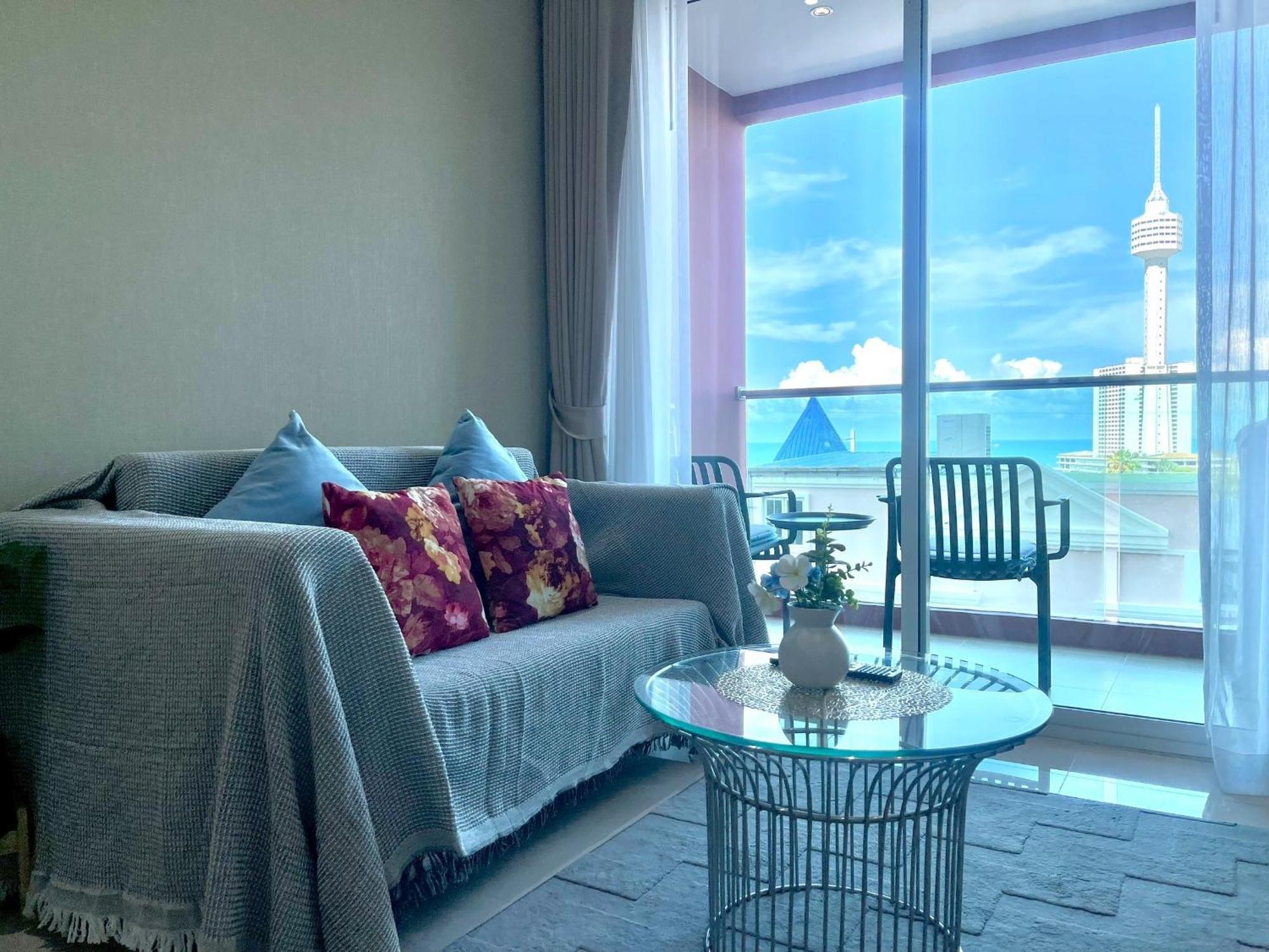 With Sea View Apartment
