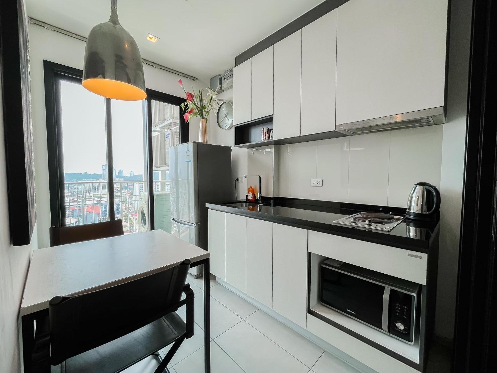 The Base Pattay Cd Apartment