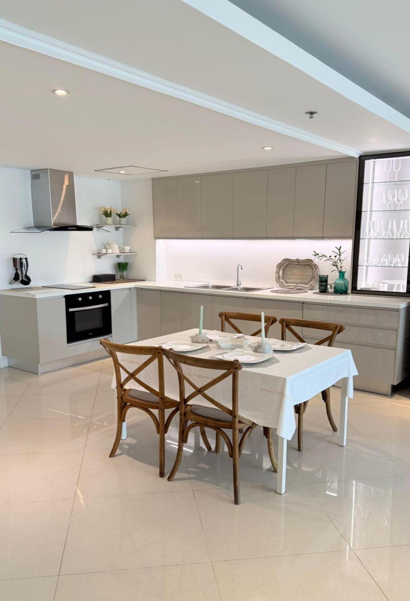 View Talay 7 Seaview Apartment Pattaya