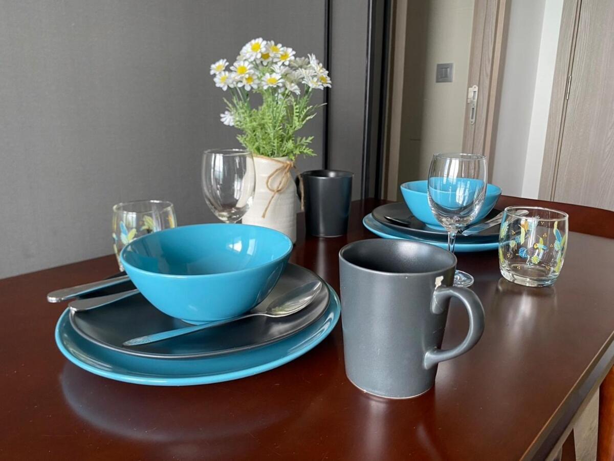 Apartment Luxury Sea View High Floor Pattaya