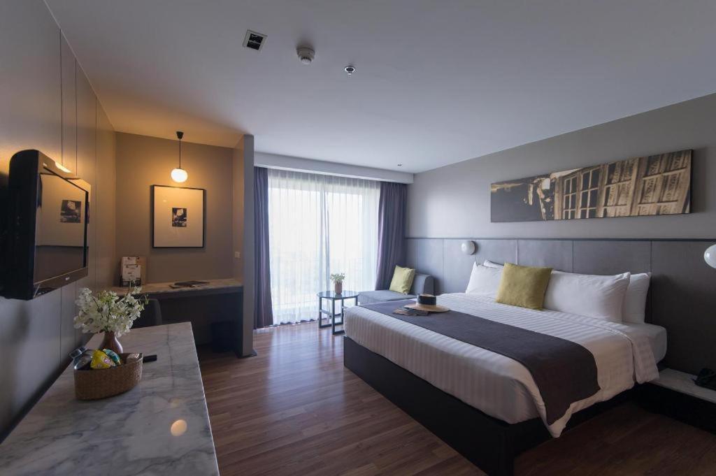 Page 10 Hotel 4*
