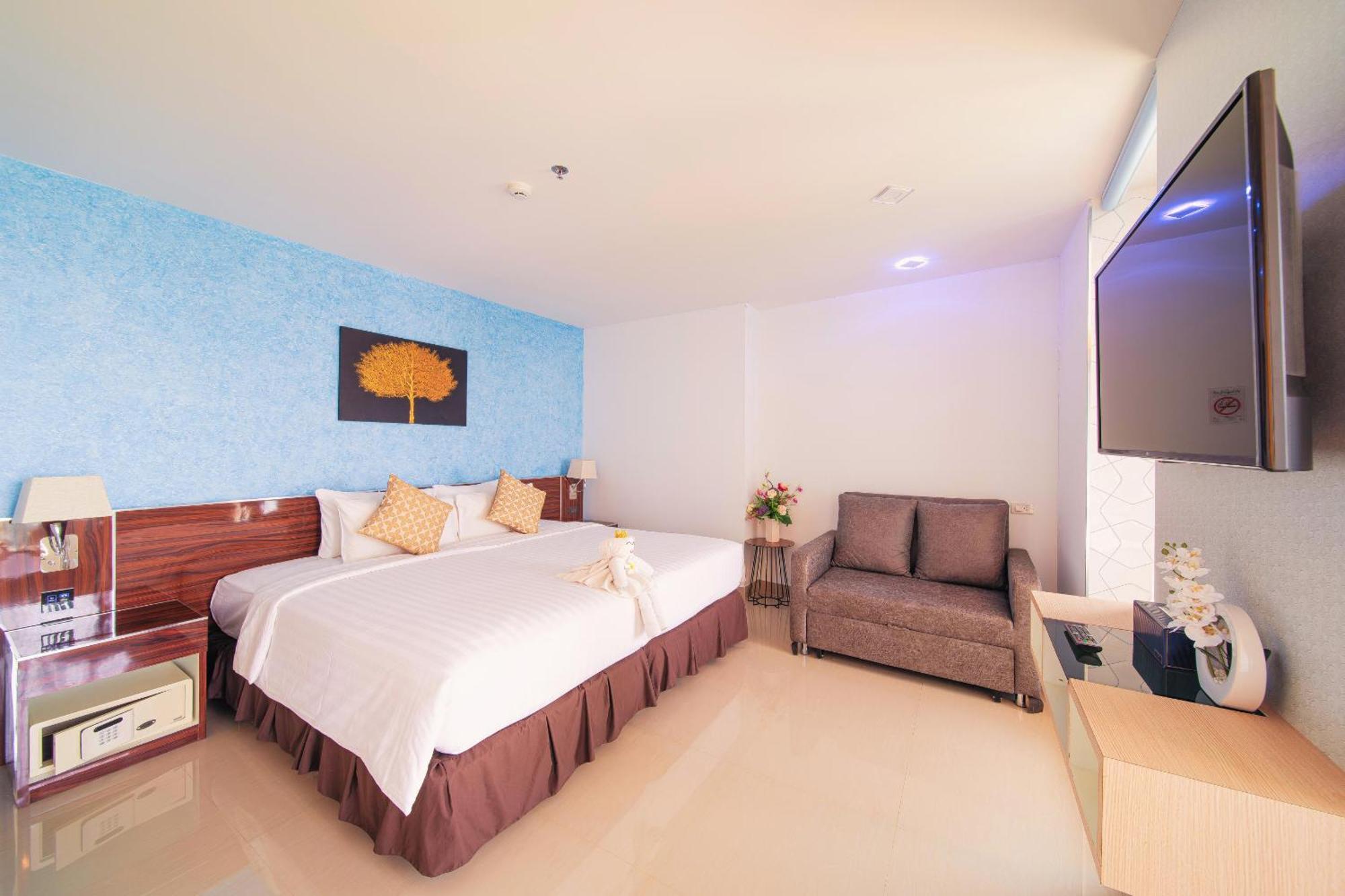 Royal 4*