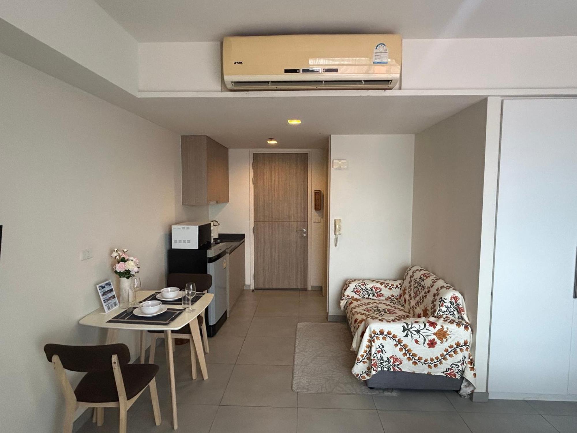 Unixx Sea View Apartment *