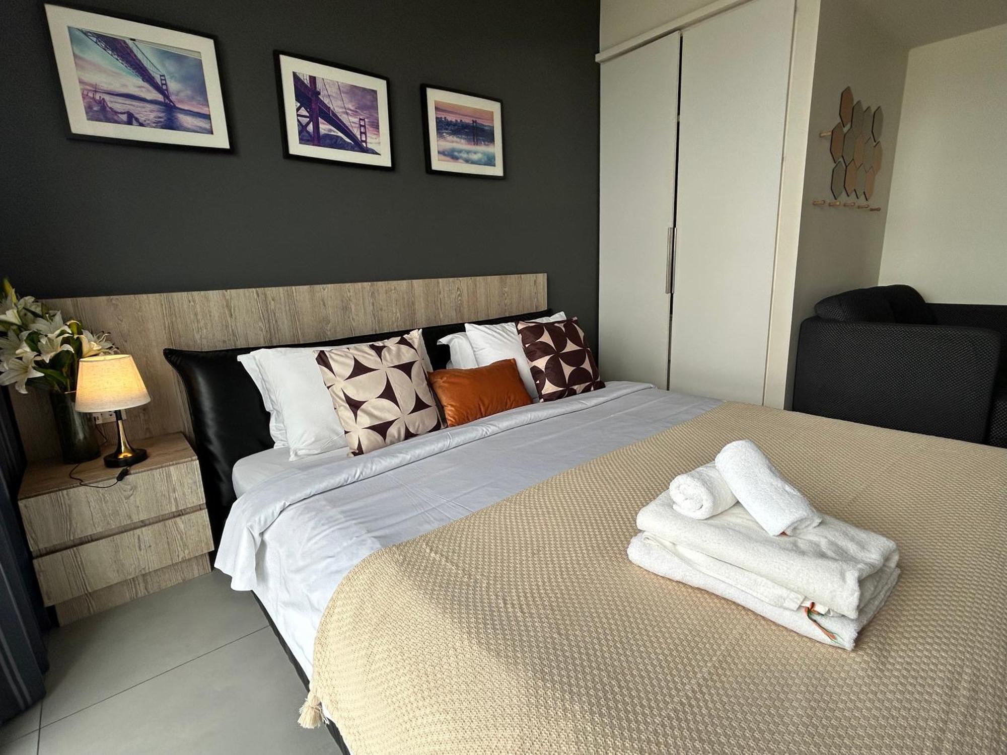 Unixx Sea View Apartment