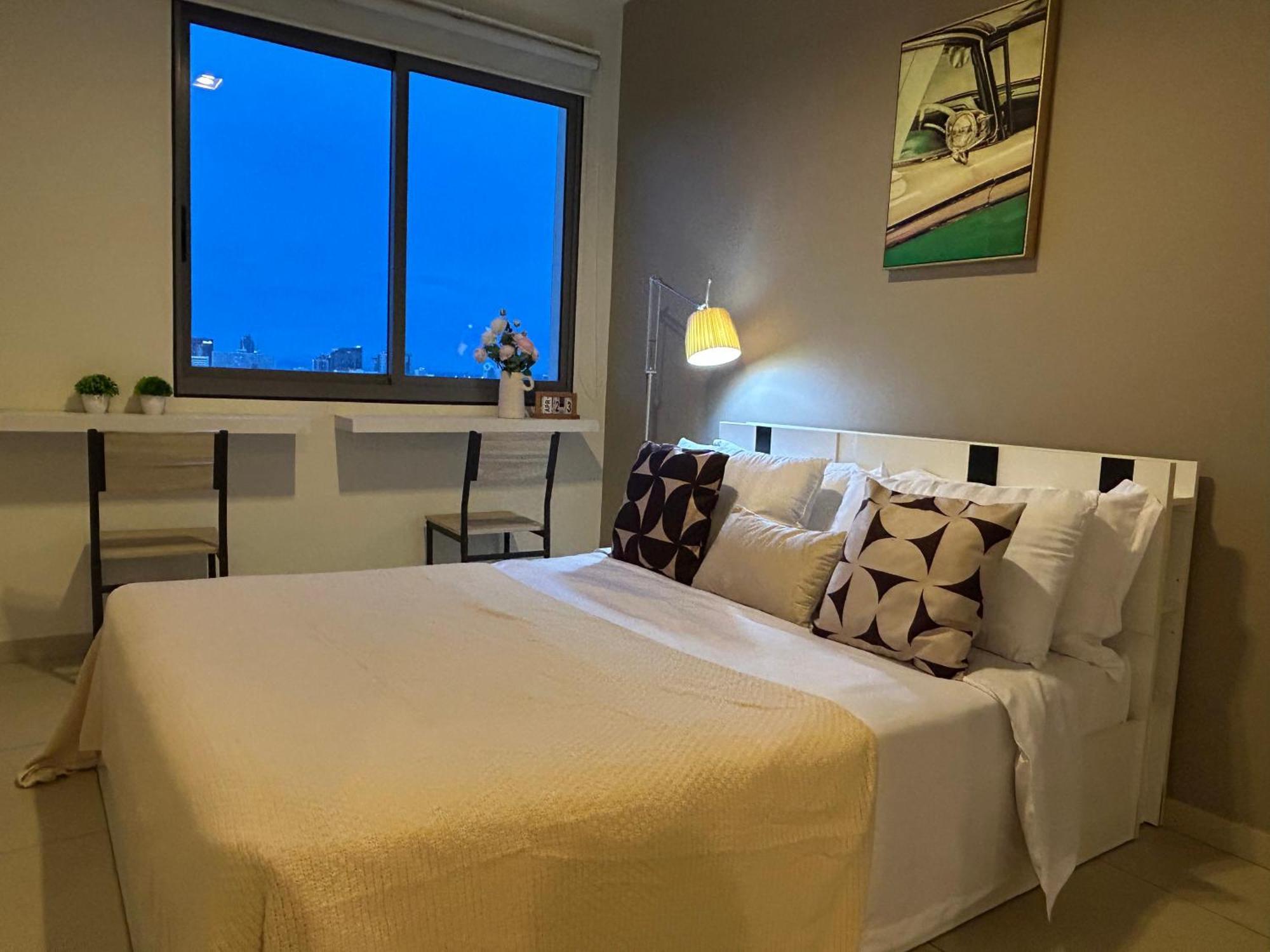 Unixx Sea View