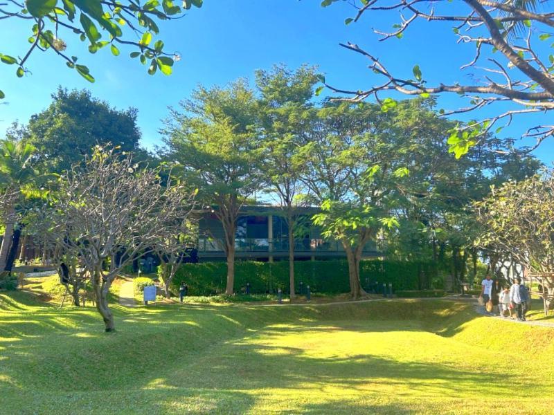 Unixx Sea View Apartment *