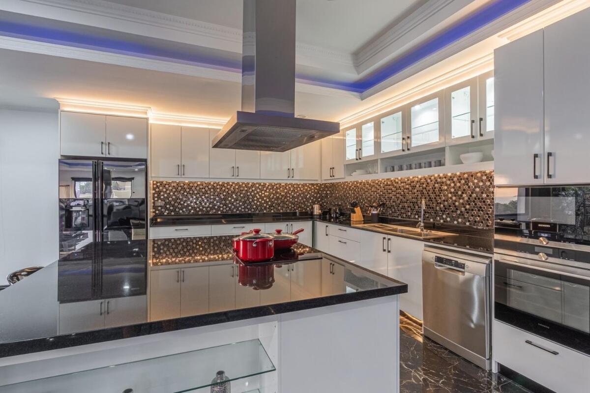 Apartamento Pratumnak Penthouse X Monthstayz Thailand Pattaya