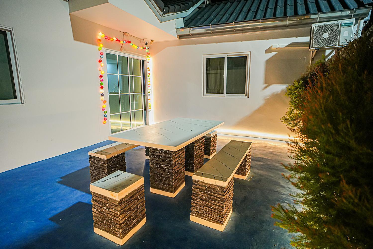 Villa Daisy Pool