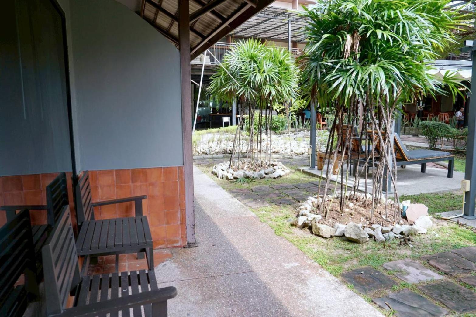 Basaya & Pattaya