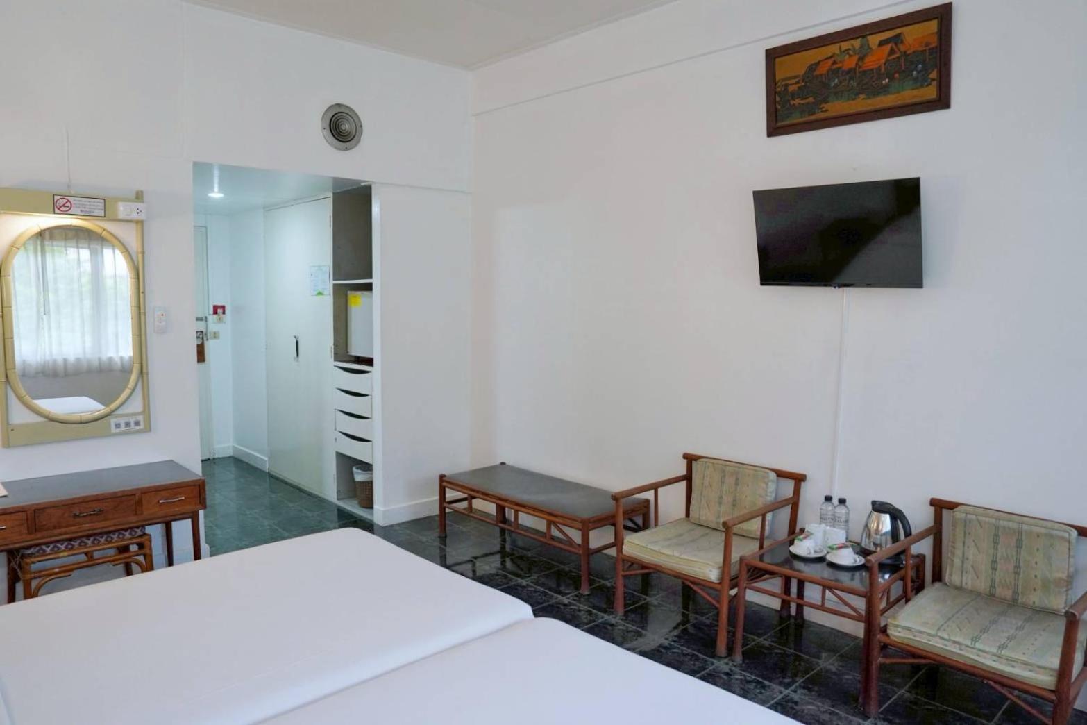 Hotel Basaya & Pattaya
