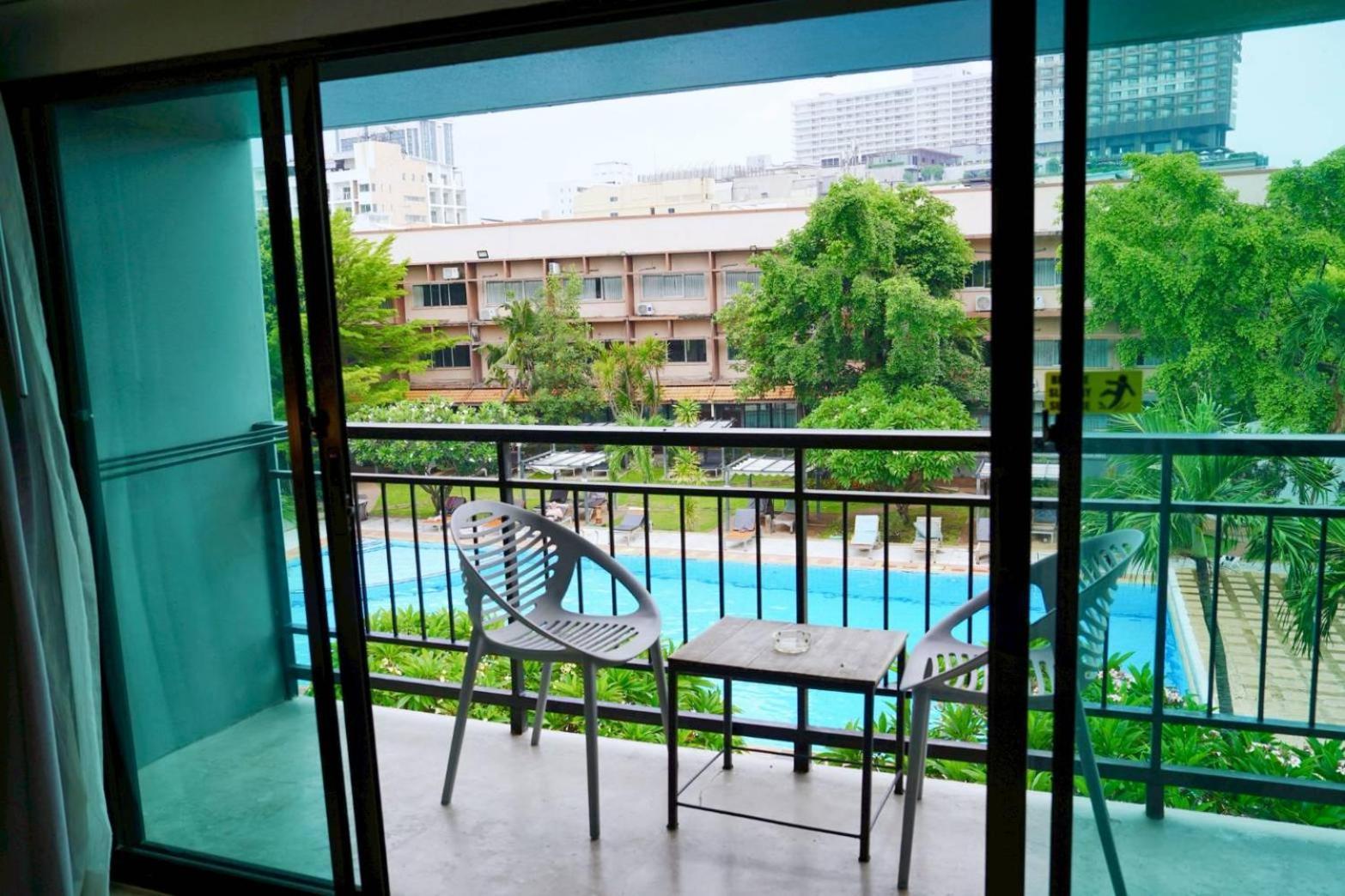 Basaya & 3* Pattaya