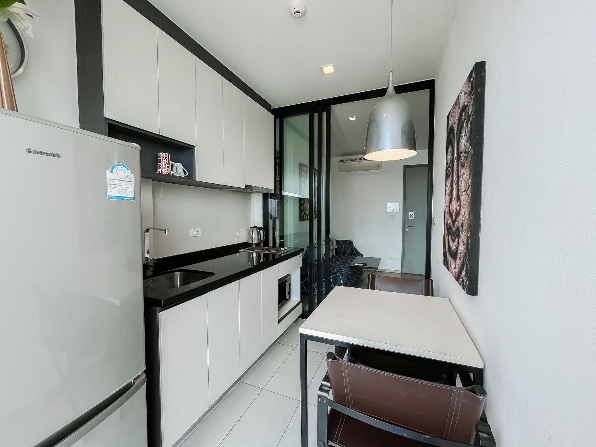 Aparthotel The Base By Wwc *