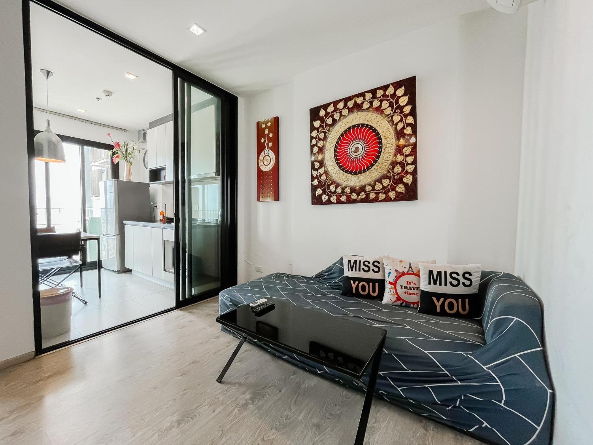 Aparthotel The Base By Wwc