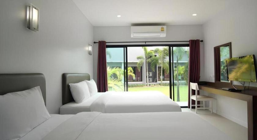 Sritrakul Place Hotel