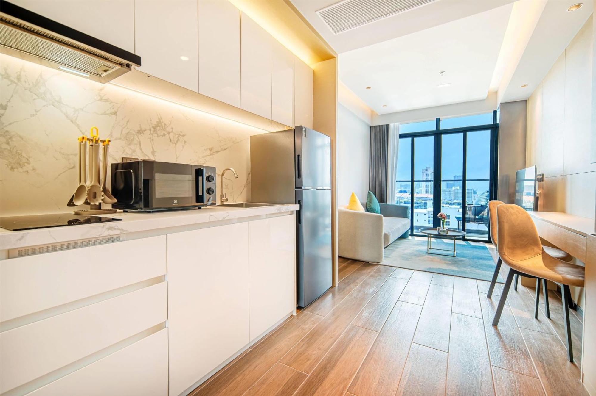 Beverly Mountain Bay, Trademark Collection By Wyndham