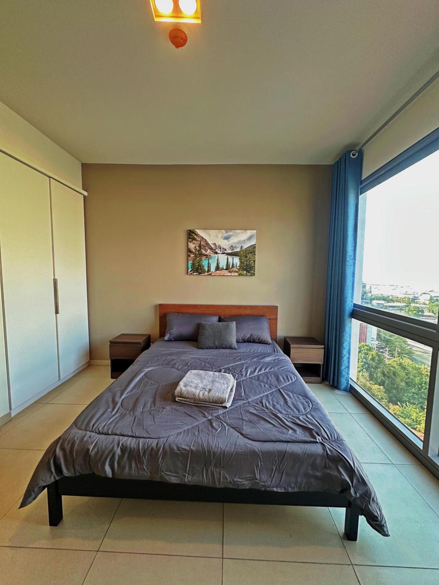 Unixx Sea View Apartment *