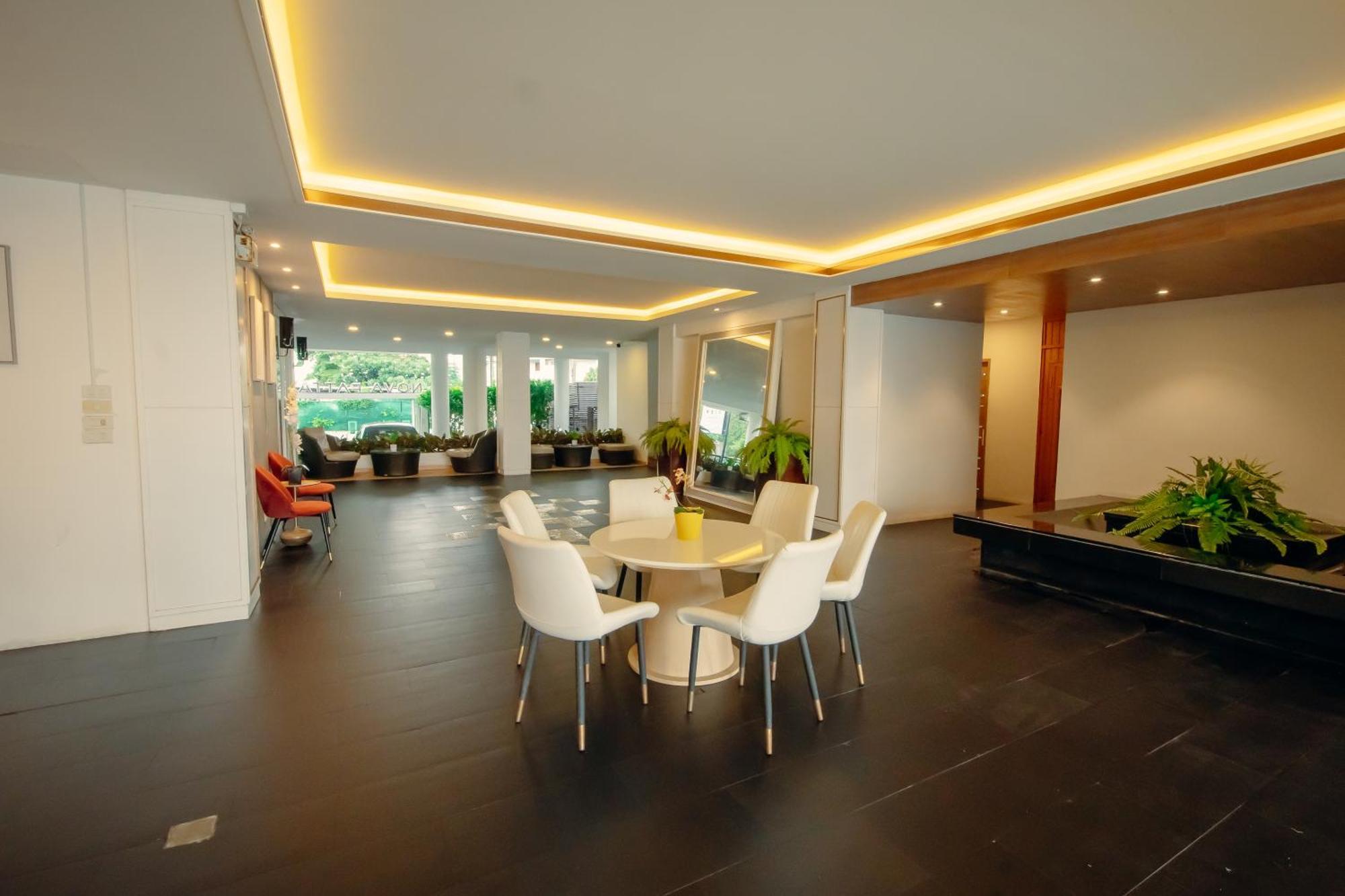 Nova Sea View Hotel 4*