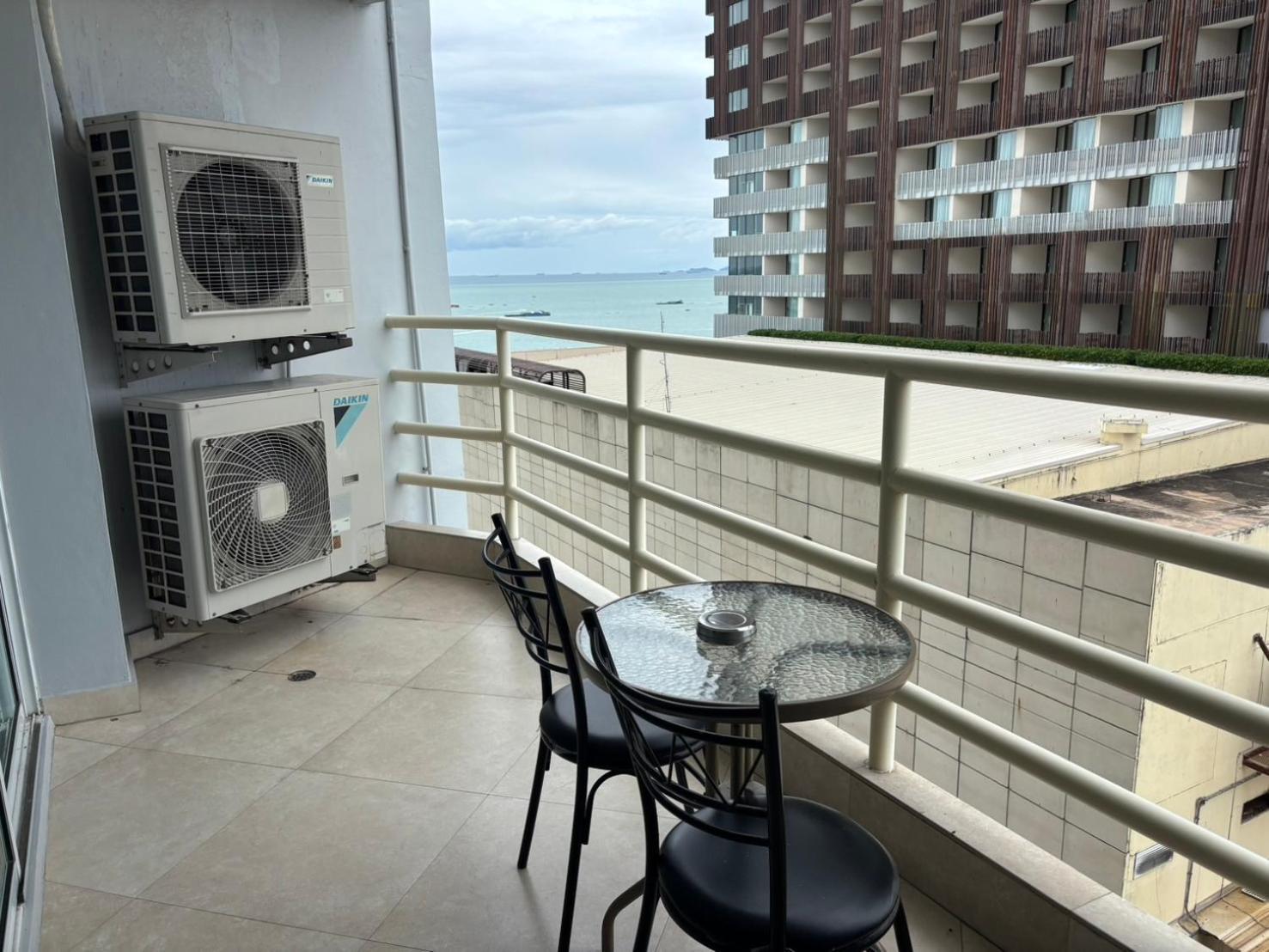 Apartment View Talay 6 By Anatolia Pattaya