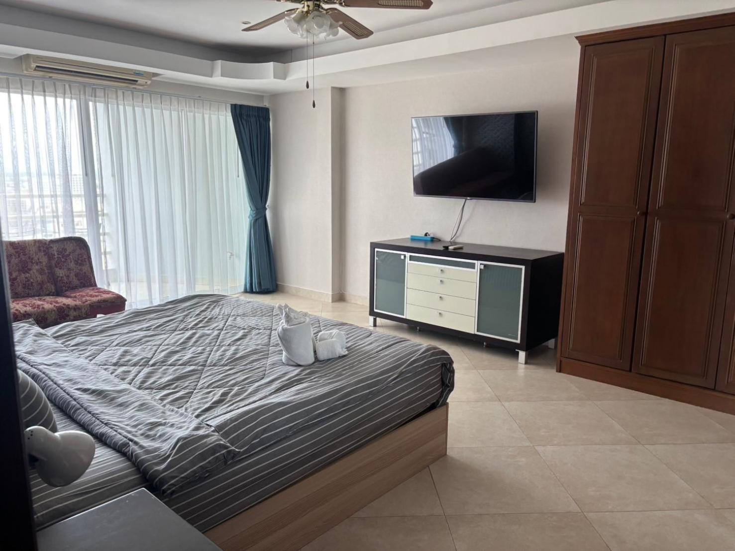 View Talay 6 By Anatolia Apartment Pattaya