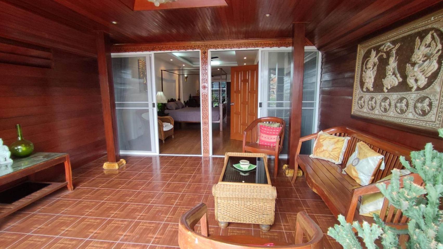 3 Bedrooms In Prathumnak Jomtien