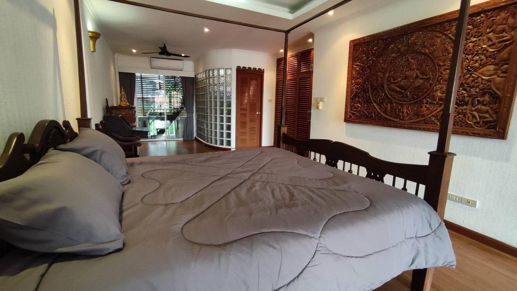 Villa 3 Bedrooms In Prathumnak Jomtien *